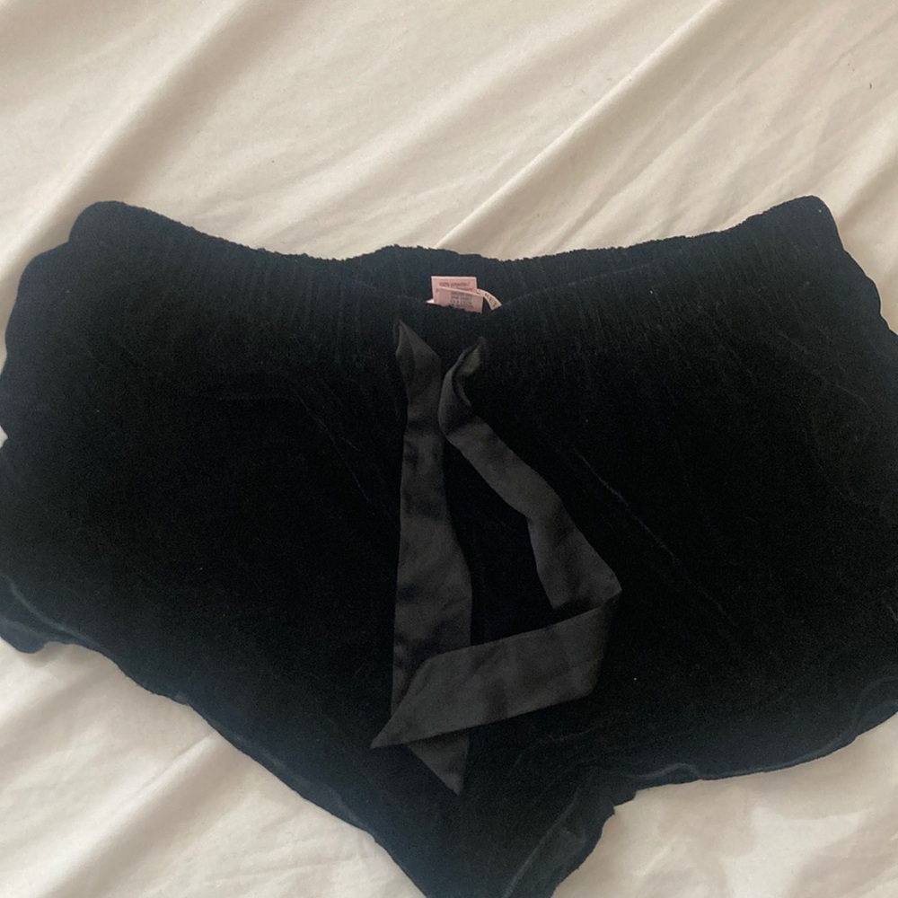 Size small